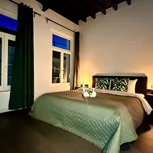 https://luxury-suites-princess.hotelsantwerp.net